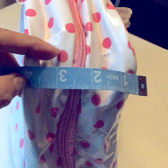 Bundle of Travel Toiletry Bag w Beautiful Bag of Bath Products NWT! Barbiecore🥰 - Picture 4 of 12